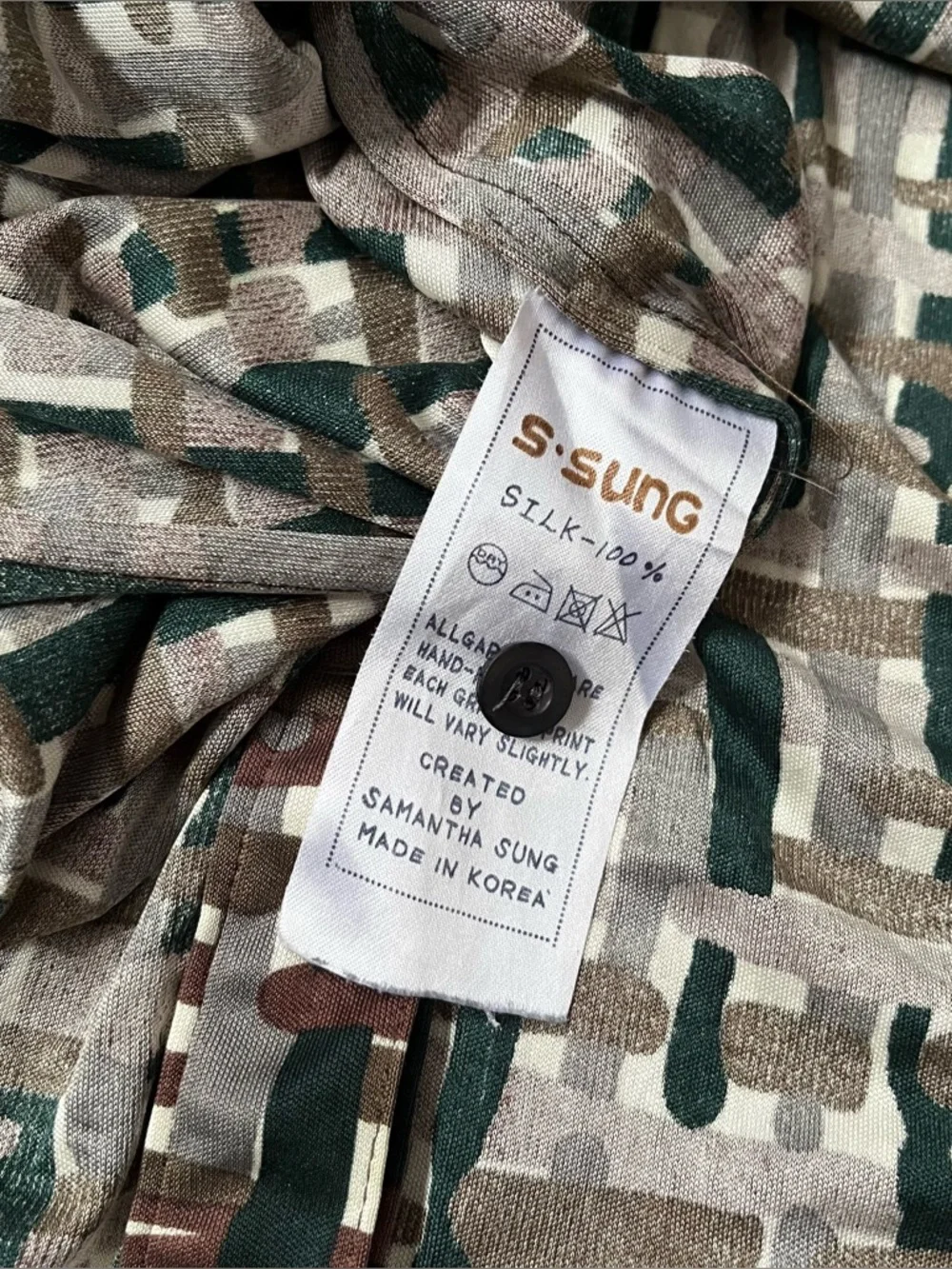 S SUNG Silk Button-Front Geometric Print Dress in Brown, Green & White Medium - Picture 16 of 16